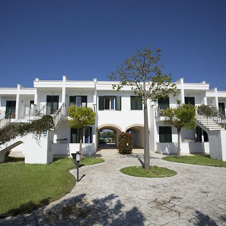 Hotel Resort Portoselvaggio Sant Isidoro  Buitenkant foto