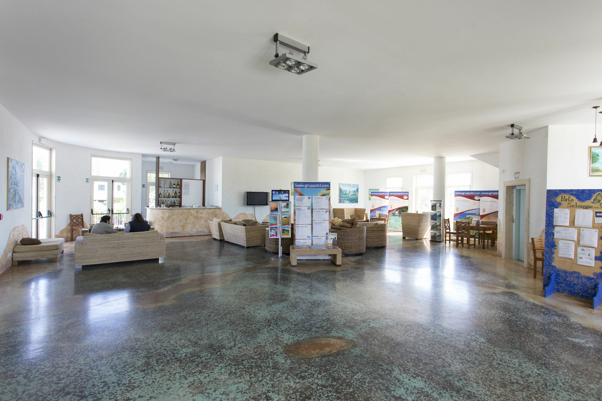 Hotel Resort Portoselvaggio Sant Isidoro  Buitenkant foto