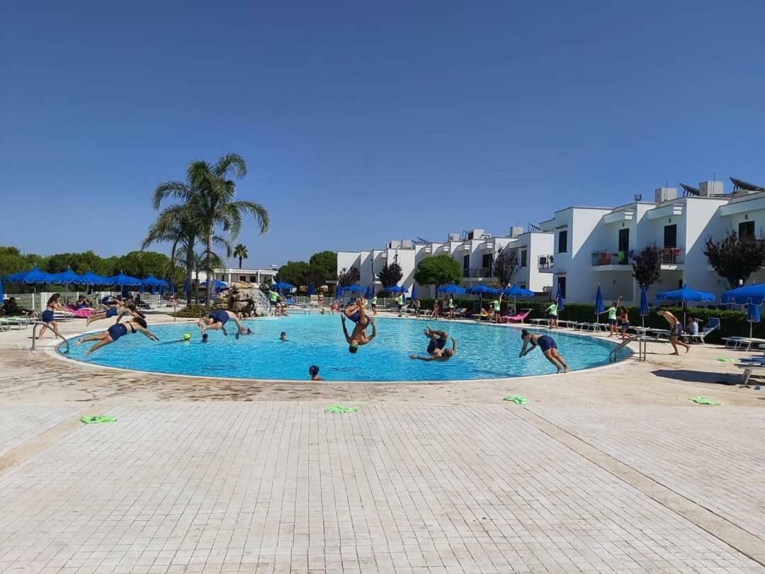 Hotel Resort Portoselvaggio Sant Isidoro  Buitenkant foto